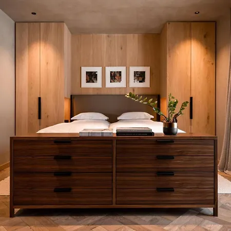 Luxury Ski-in Ski-out Home-lech With 5 Bedrooms Lech am Arlberg