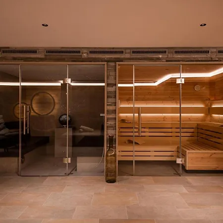 Luxury Ski-in Ski-out Home-lech With 5 Bedrooms Apartment